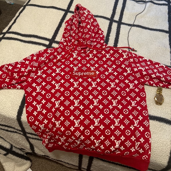 Louis Vuitton x Supreme Hoodie